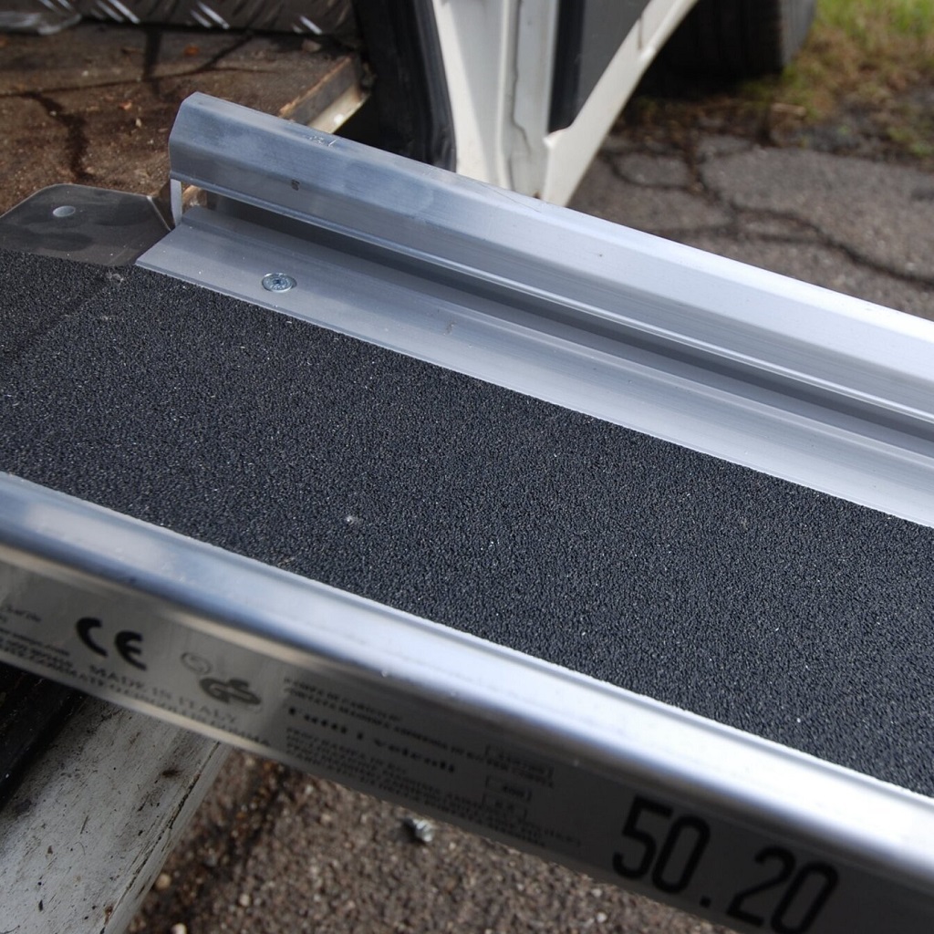 CLM KJØREBRUER 300KG/2,5M (50.25)